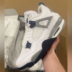 Authentic Jordan 4 mid night navy